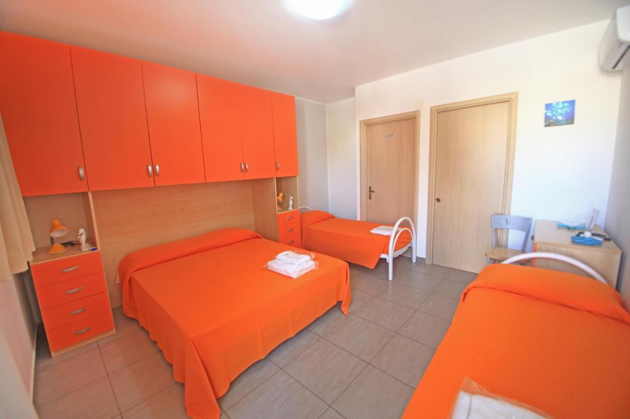 B&B Tramonti Del Sud Lecce Exterior foto